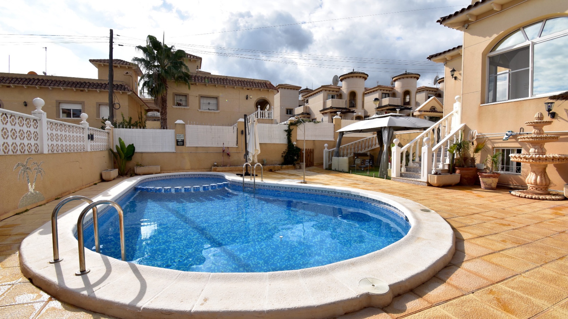 Återförsäljning - Villa - Villamartin - El Galan