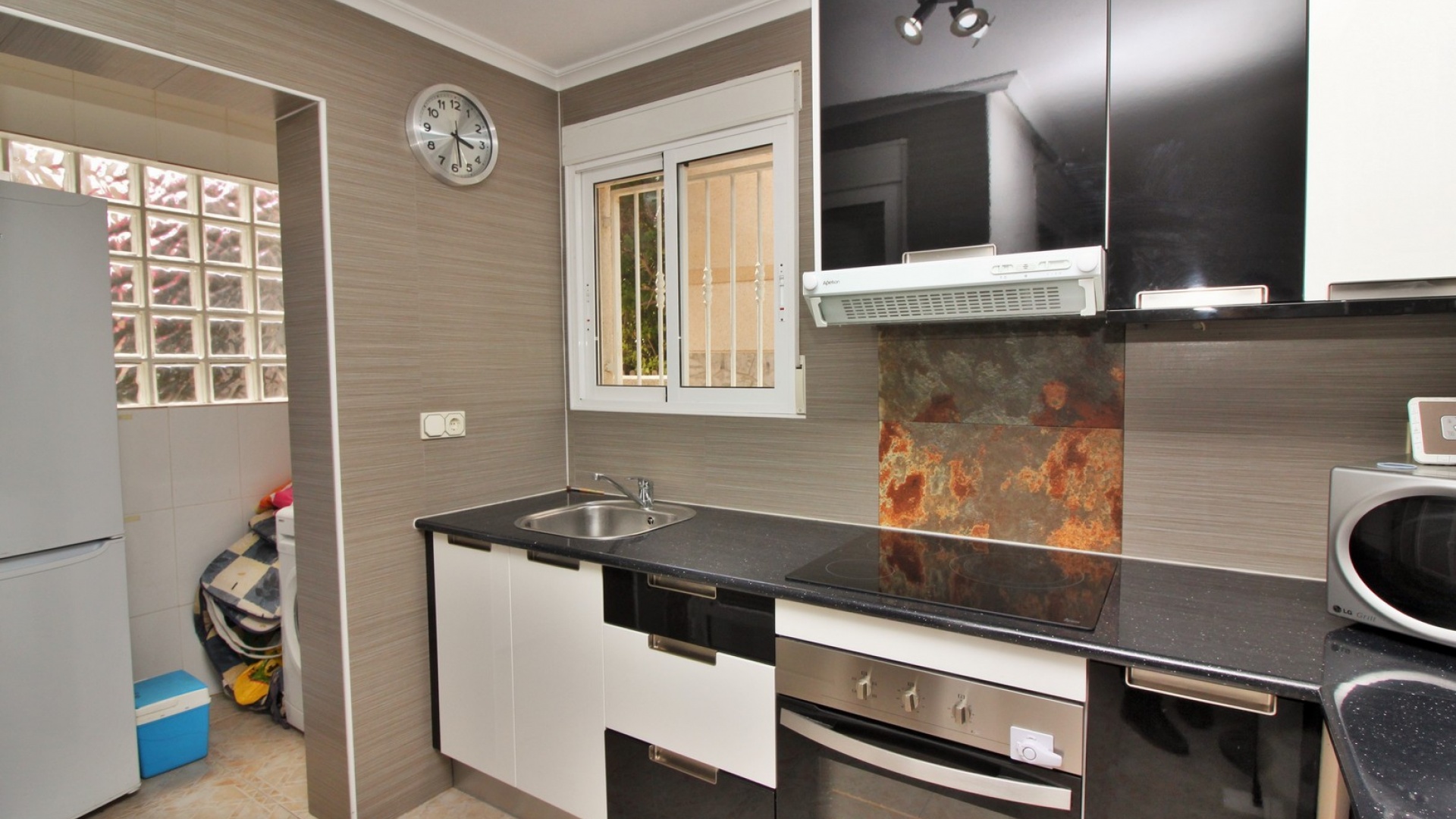 Återförsäljning - Villa - Villamartin - El Galan