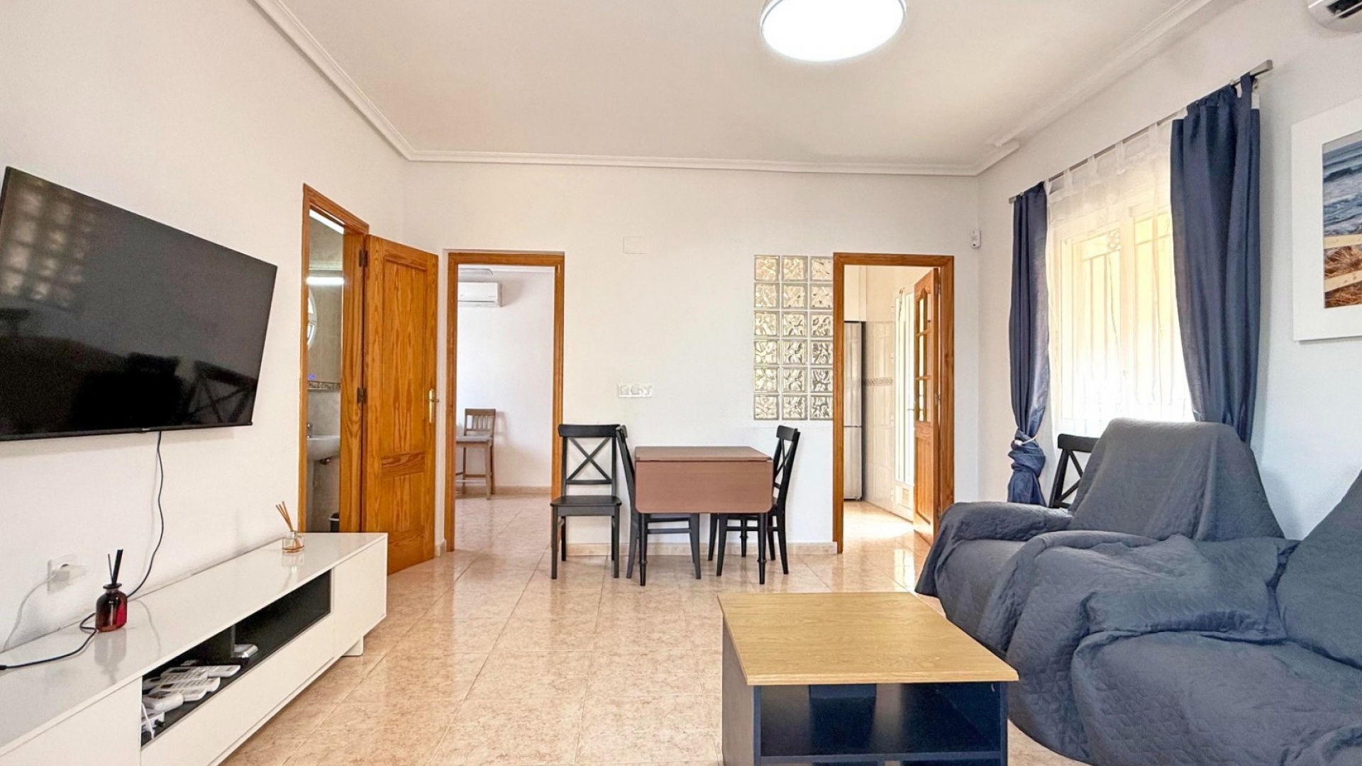 Återförsäljning - Villa - Villamartin - La Fuente