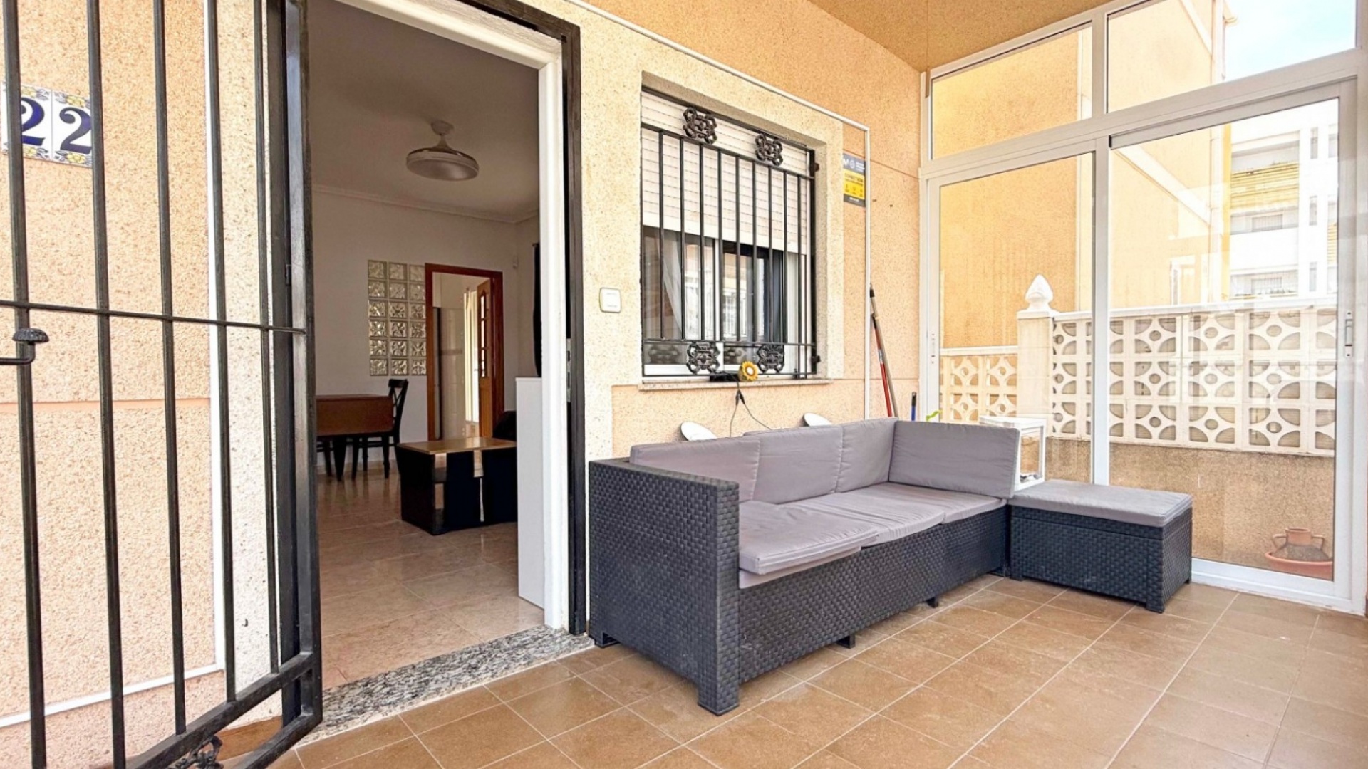 Återförsäljning - Villa - Villamartin - La Fuente