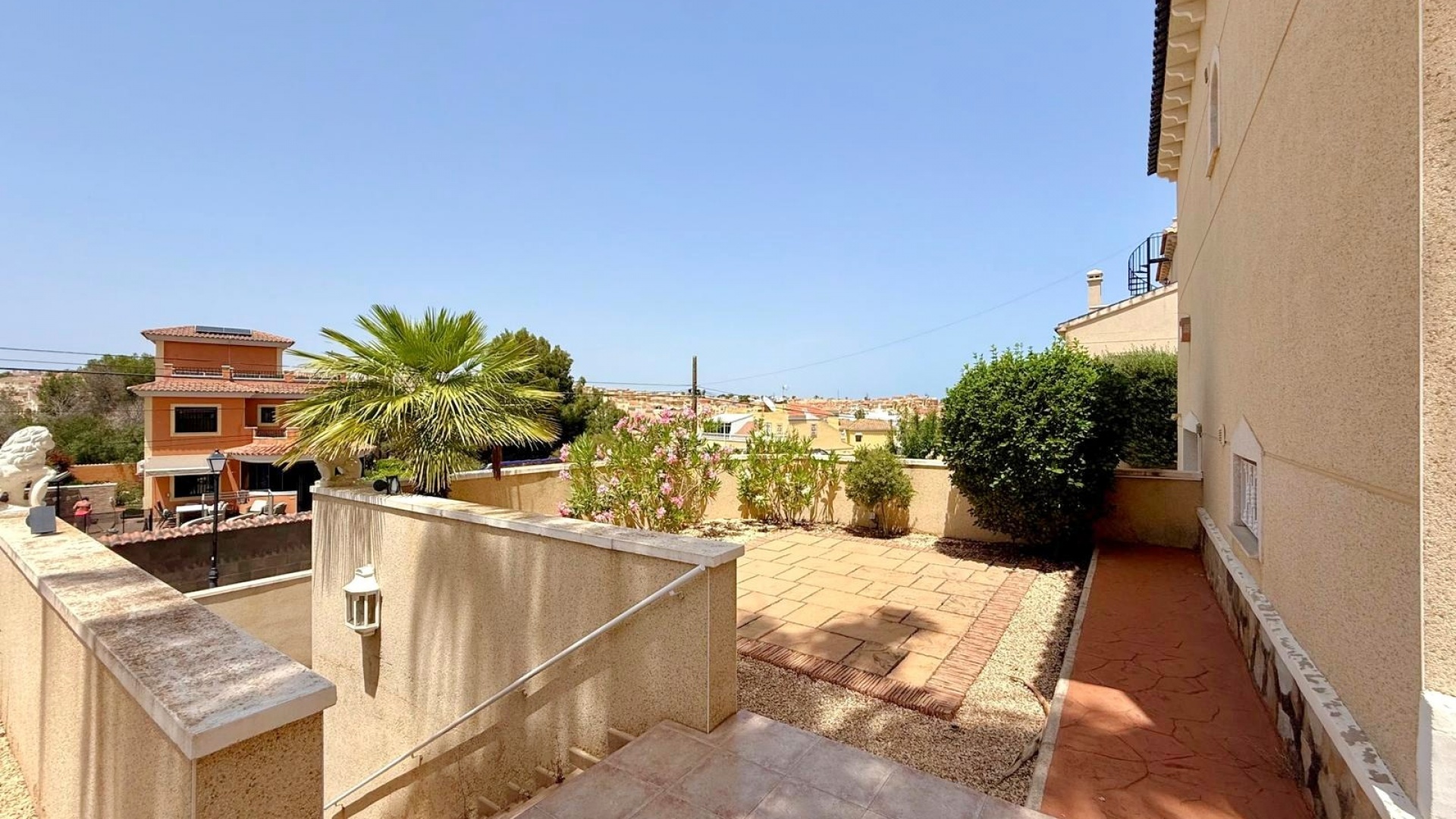 Återförsäljning - Villa - Villamartin - las filipinas