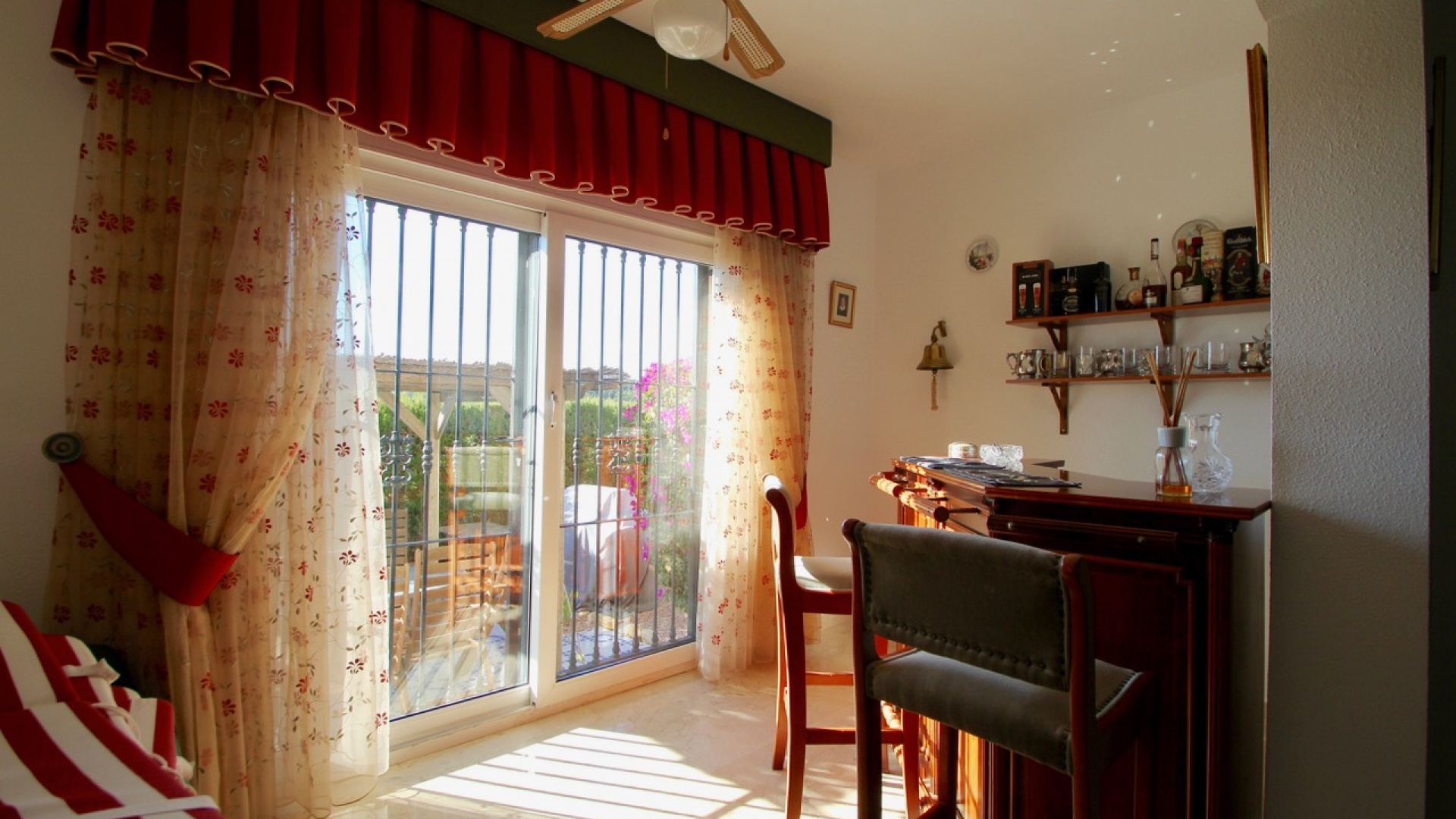 Återförsäljning - Villa - Villamartin - las ramblas