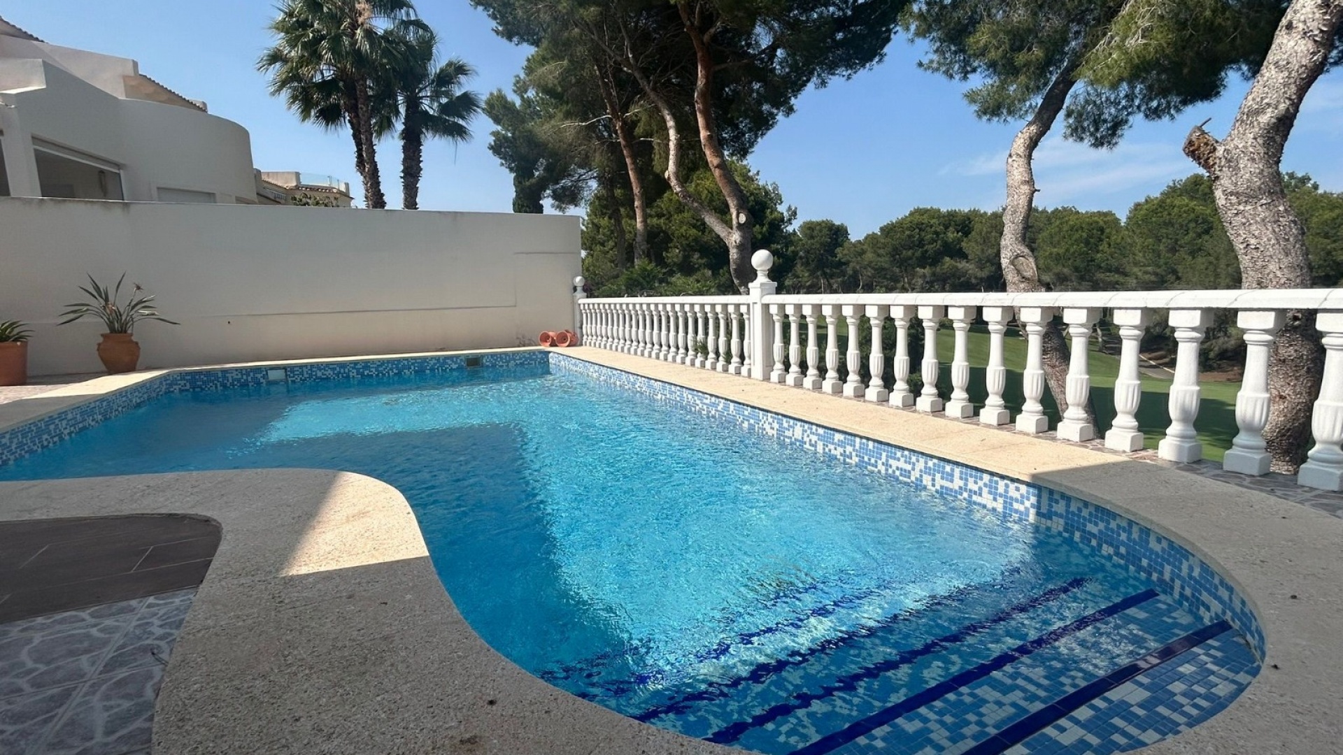 Återförsäljning - Villa - Villamartin - las ramblas