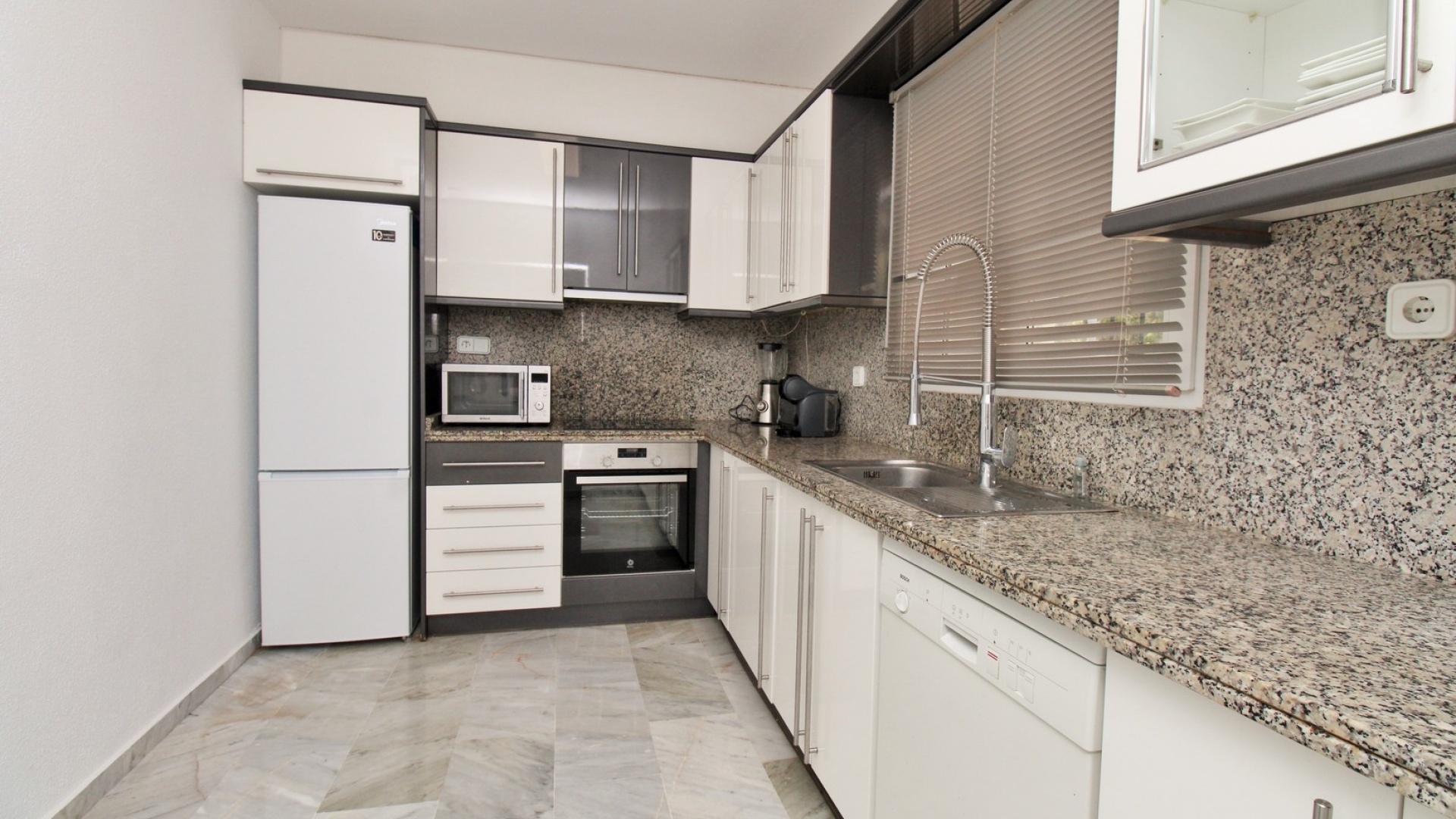 Återförsäljning - Villa - Villamartin - las ramblas