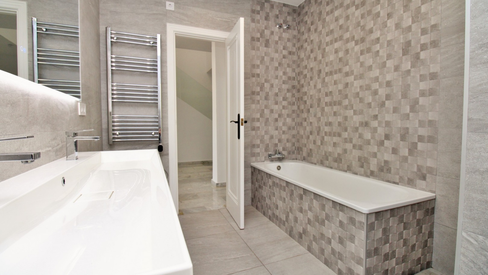 Återförsäljning - Villa - Villamartin - las ramblas