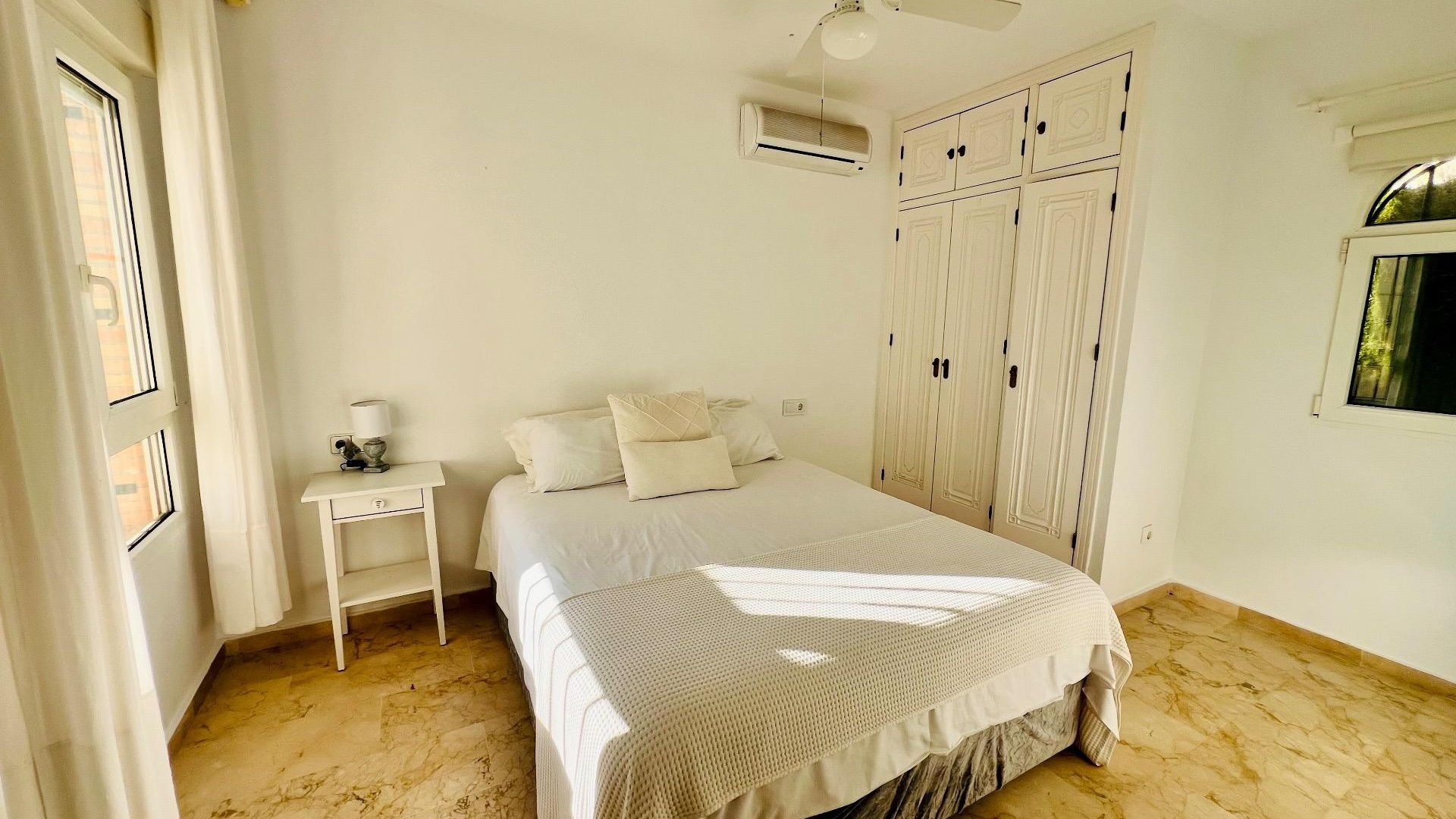 Återförsäljning - Villa - Villamartin - las ramblas