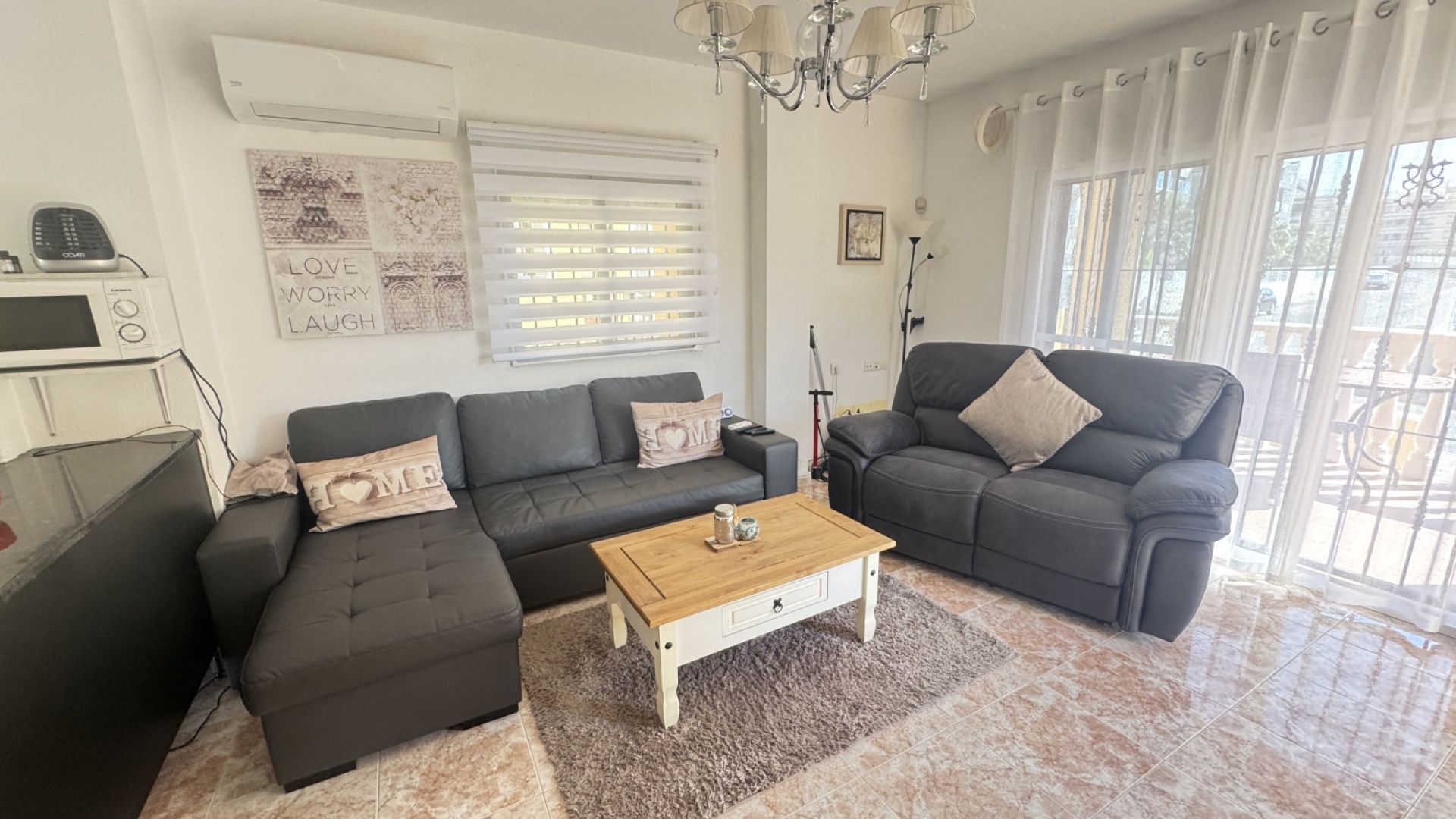 Återförsäljning - Villa - Villamartin - lomas del golf