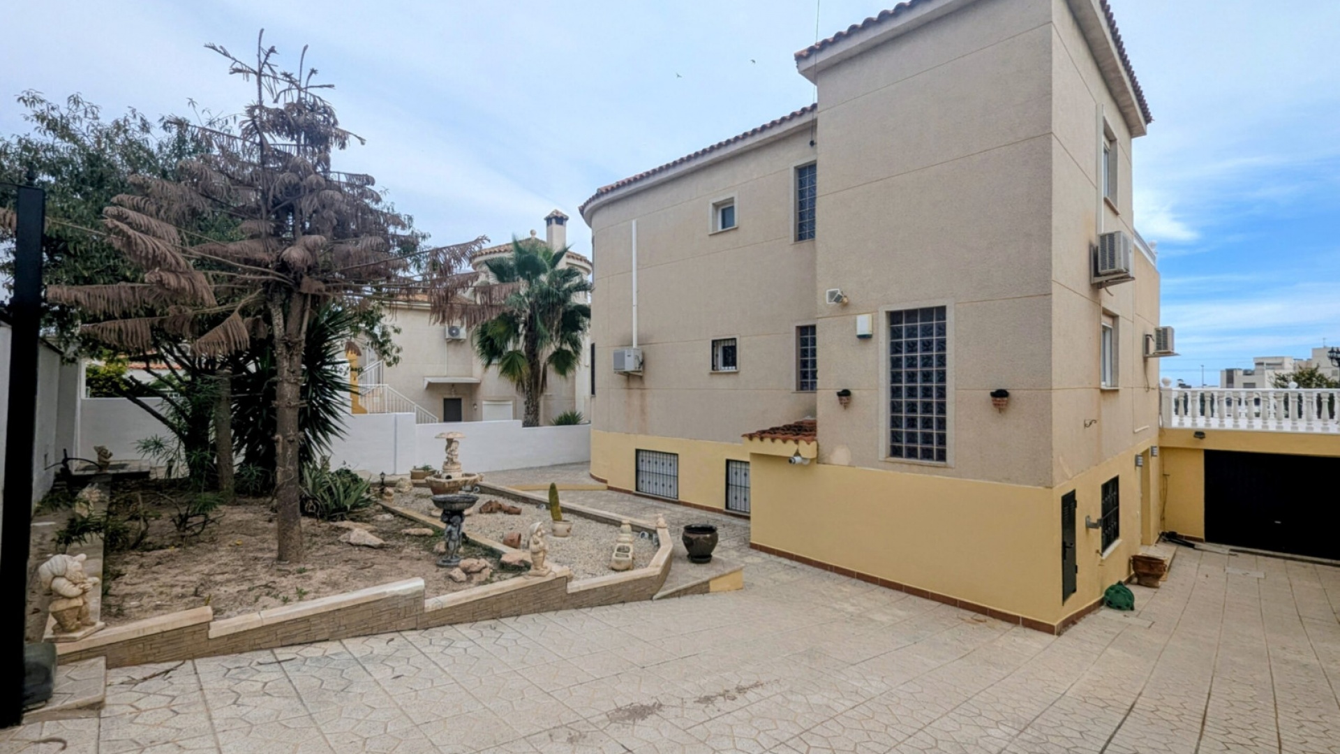 Återförsäljning - Villa - Villamartin - Los Dolses