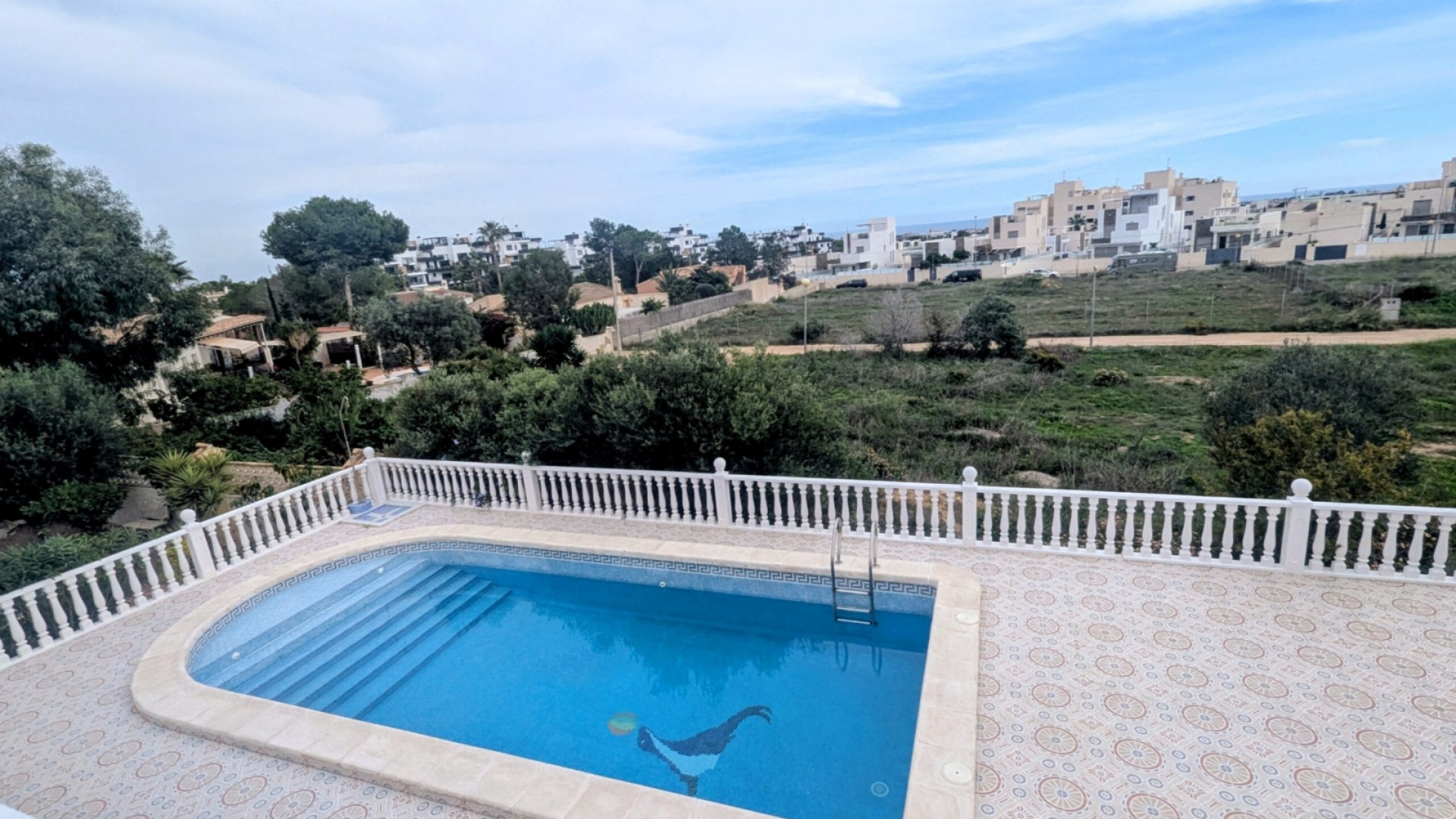 Återförsäljning - Villa - Villamartin - Los Dolses