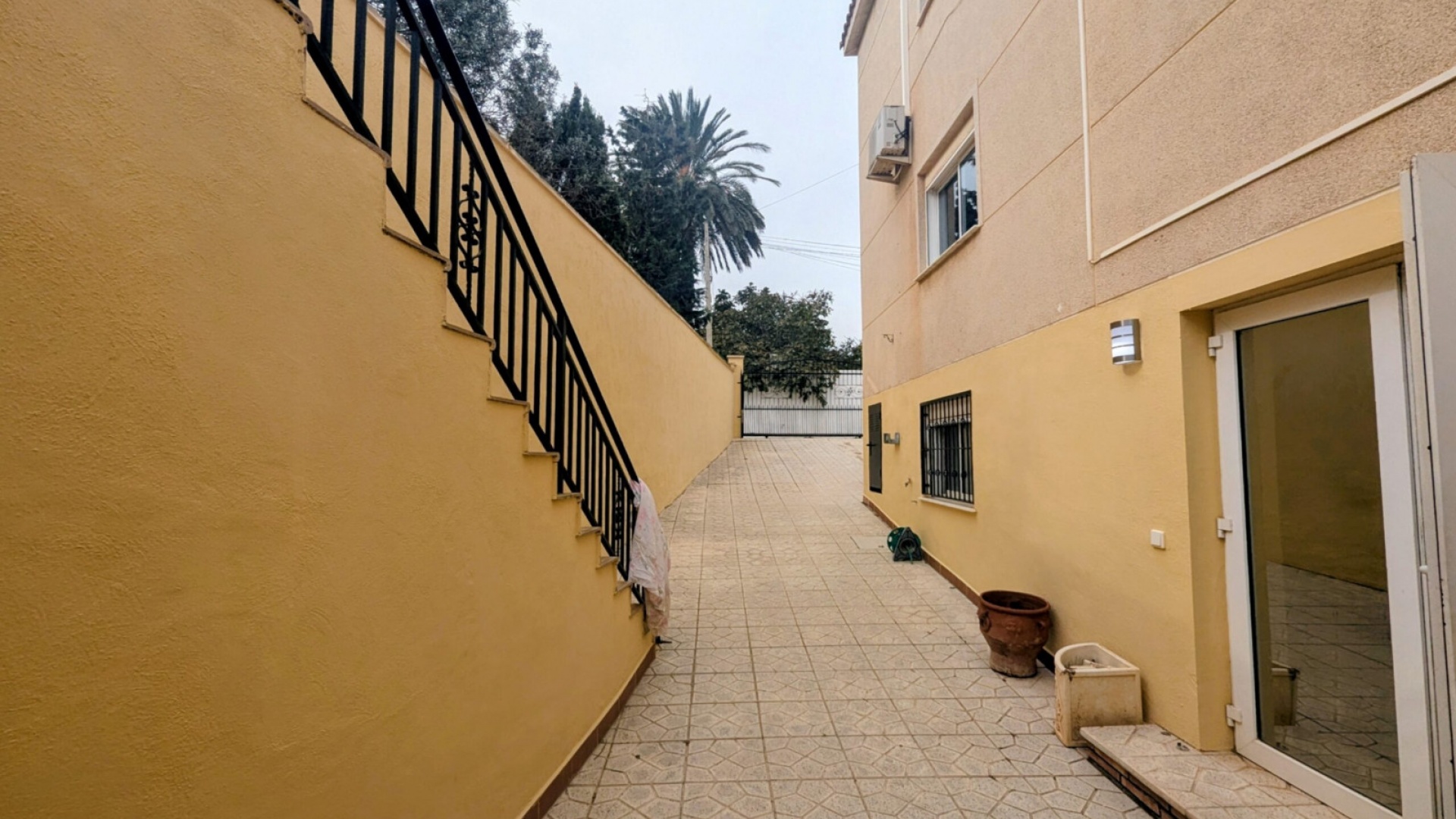 Återförsäljning - Villa - Villamartin - Los Dolses