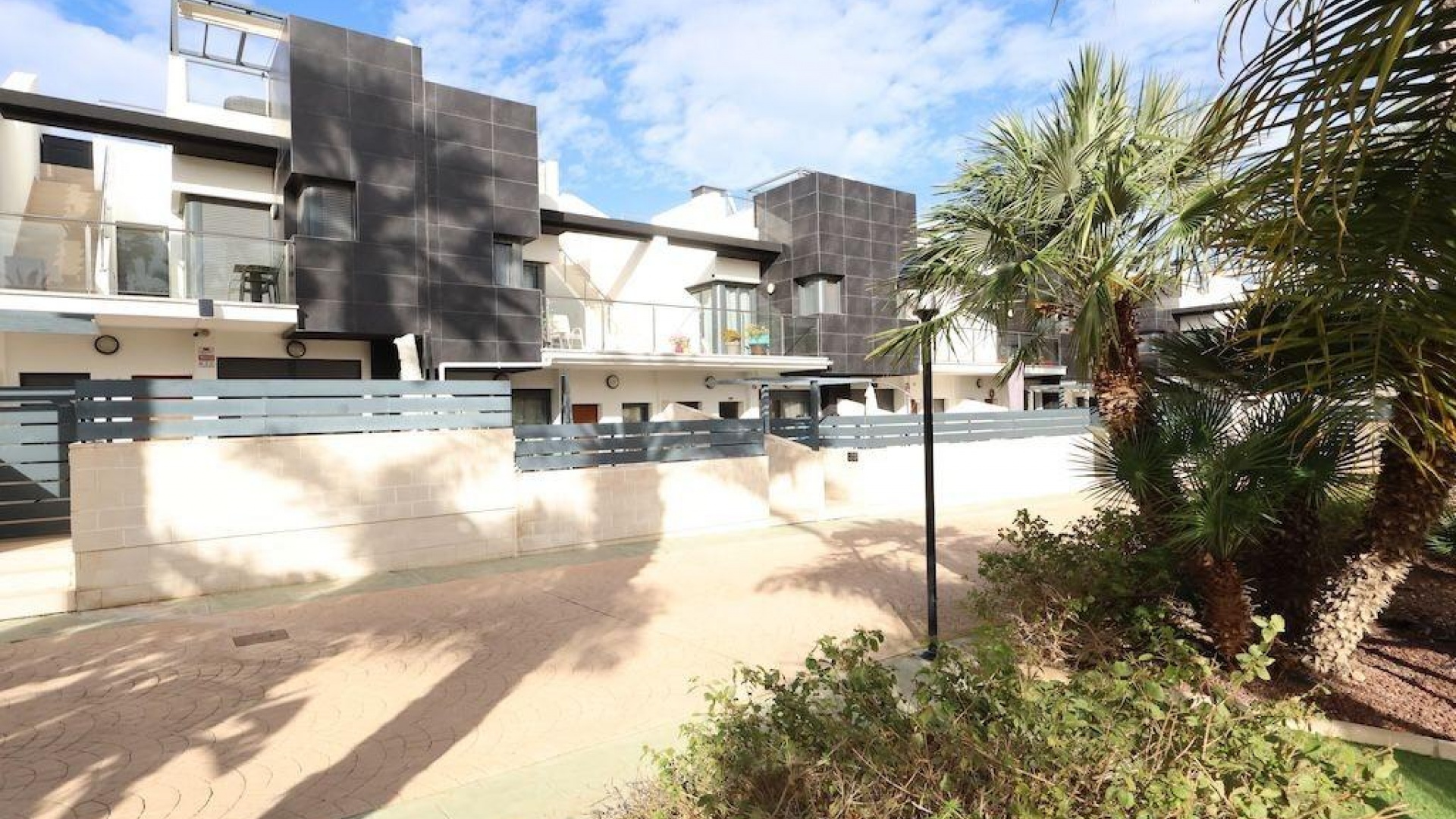 Återförsäljning - Villa - Villamartin - Los Dolses