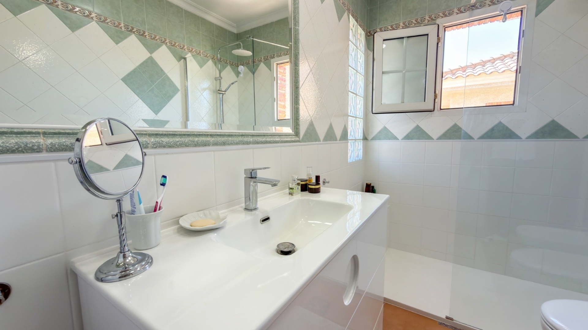 Återförsäljning - Villa - Villamartin - Los Dolses