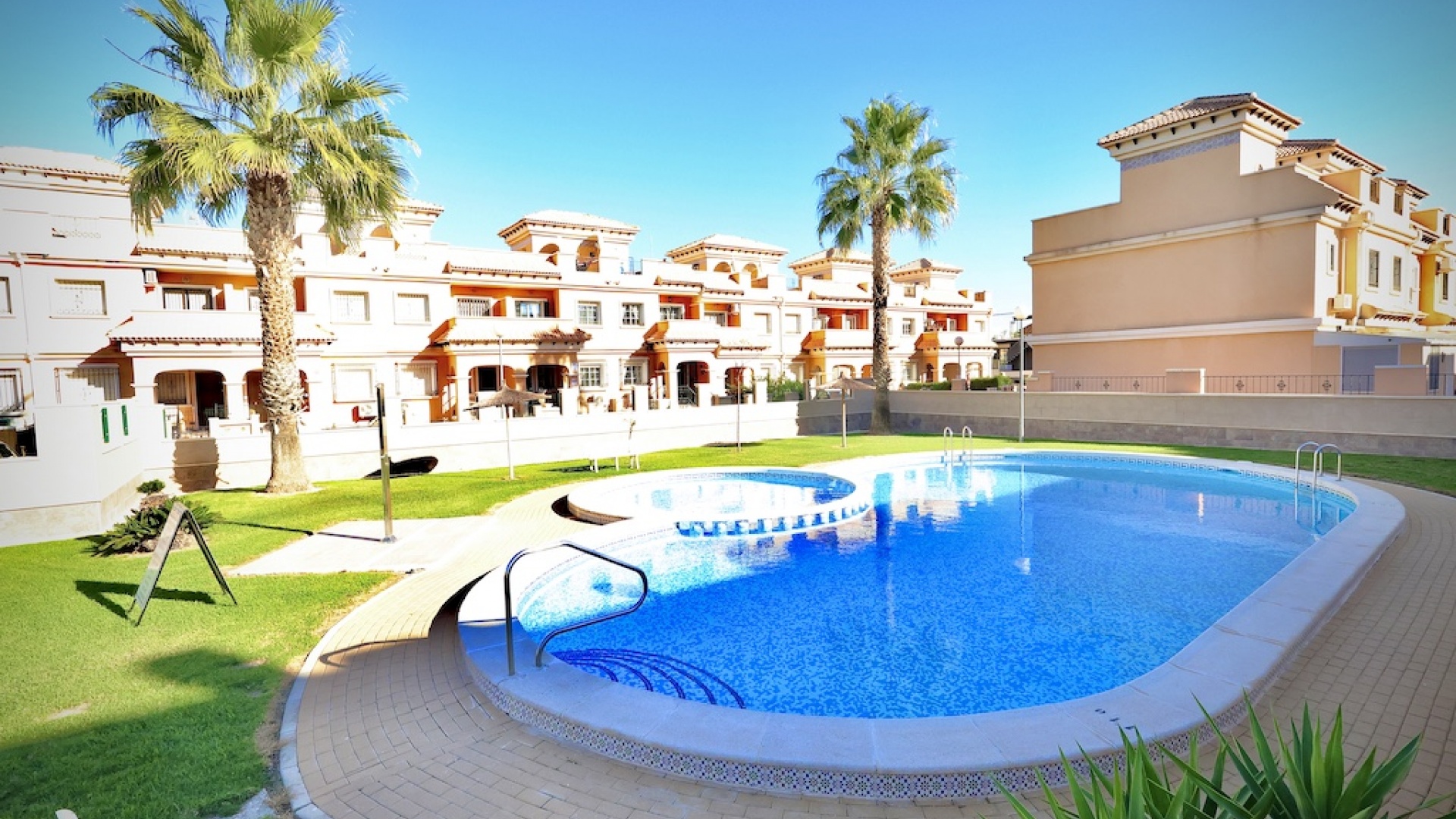 Återförsäljning - Villa - Villamartin - PAU 26