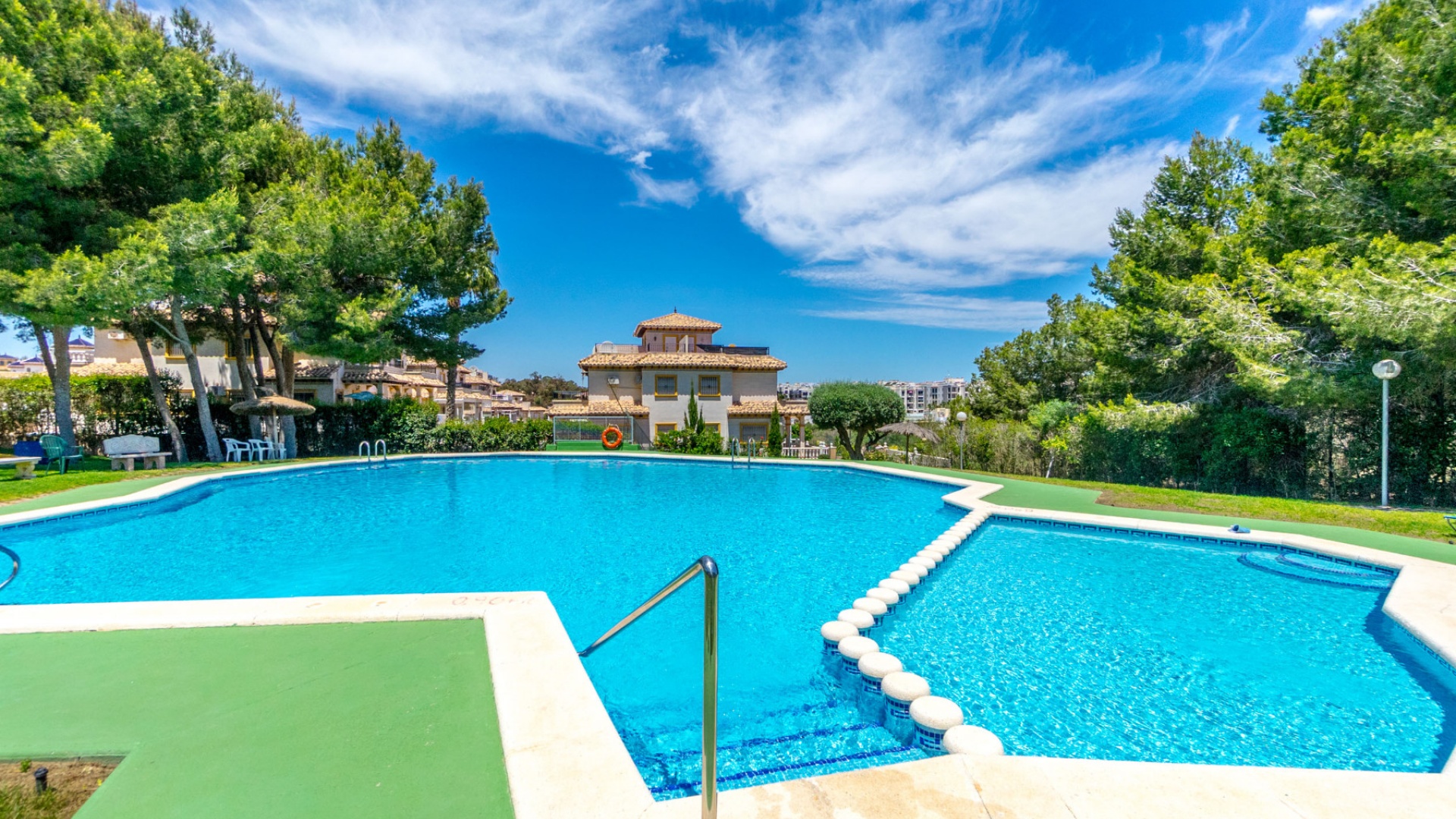 Återförsäljning - Villa - Villamartin - pinada golf