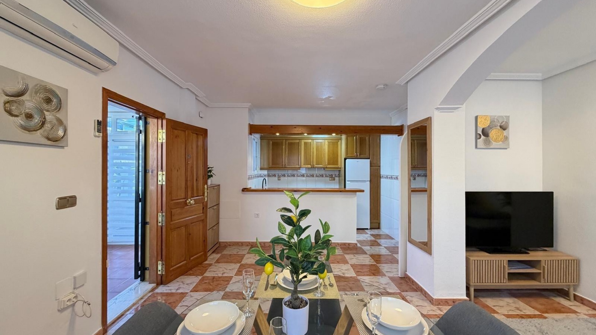 Återförsäljning - Villa - Villamartin - pinada golf