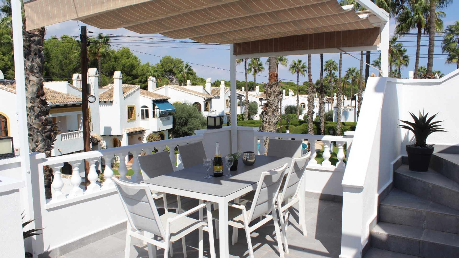 Återförsäljning - Villa - Villamartin - Res. Fortuna