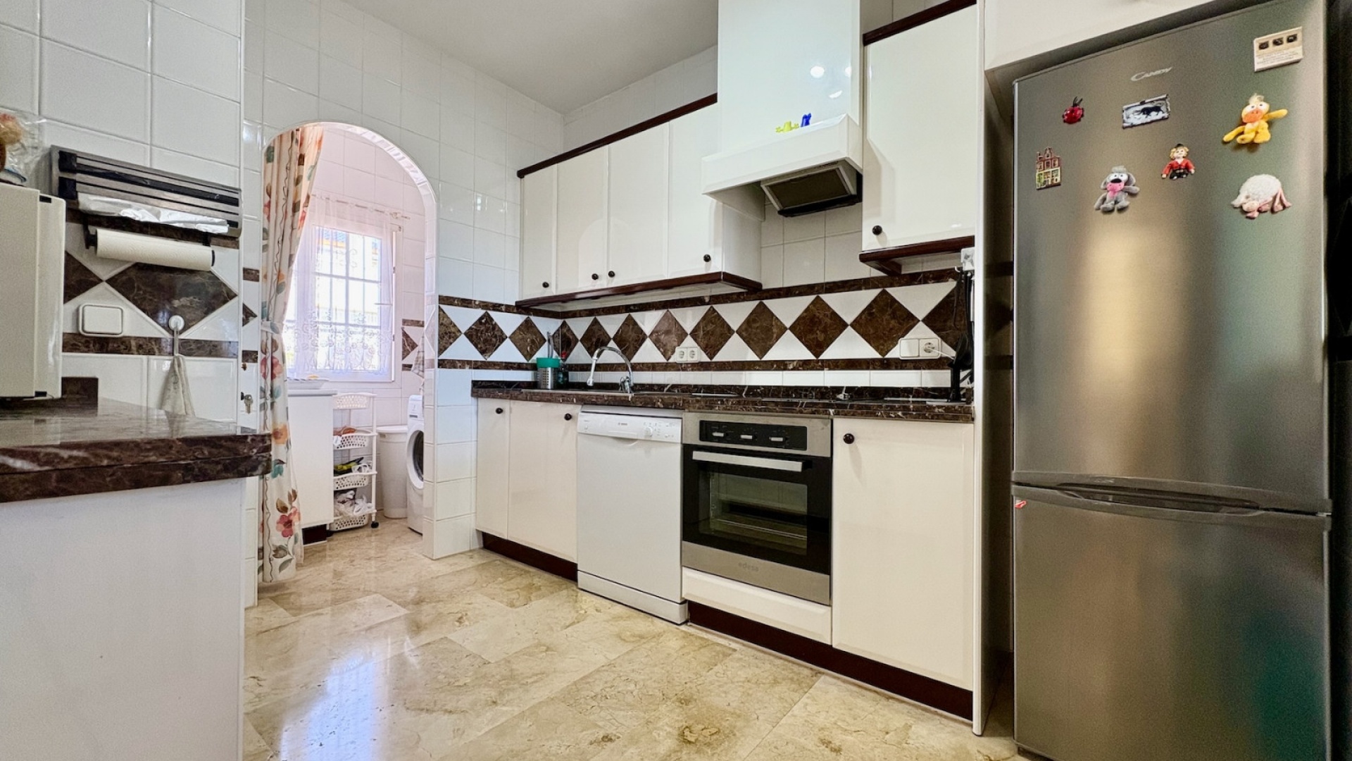 Återförsäljning - Villa - Villamartin - rioja