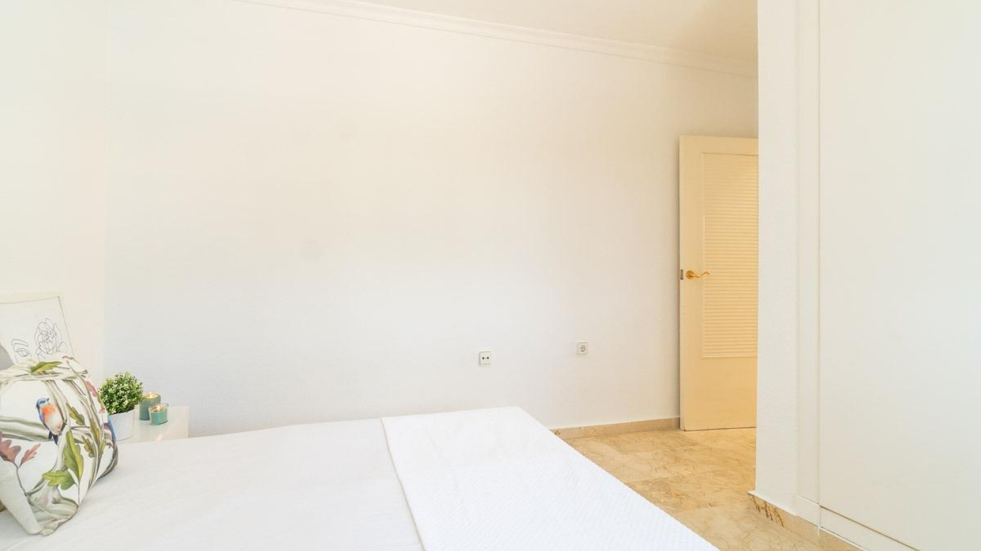 Återförsäljning - Villa - Villamartin - rioja