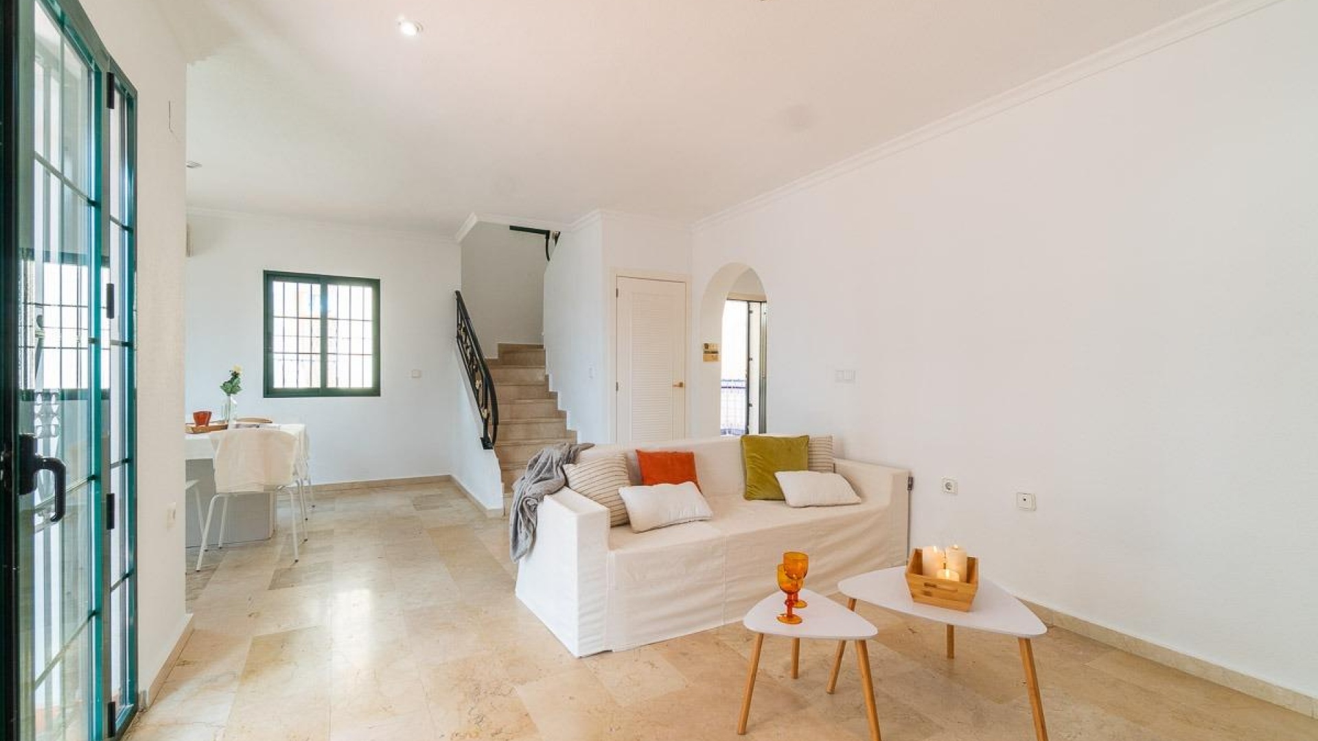 Återförsäljning - Villa - Villamartin - rioja