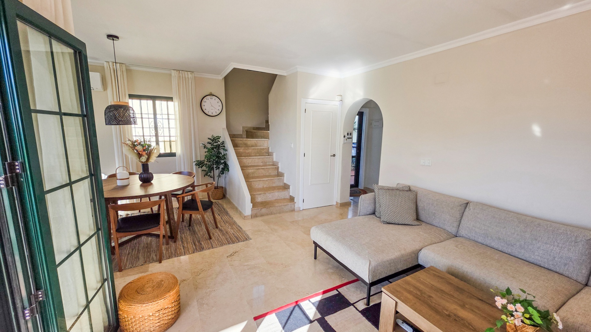 Återförsäljning - Villa - Villamartin - rioja