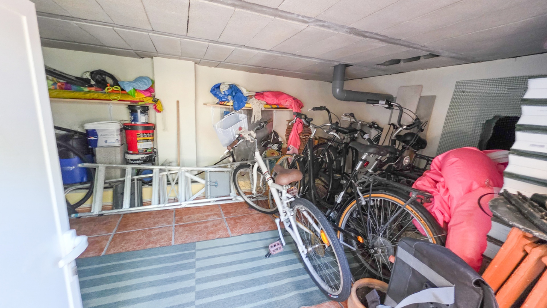 Återförsäljning - Villa - Villamartin - rioja