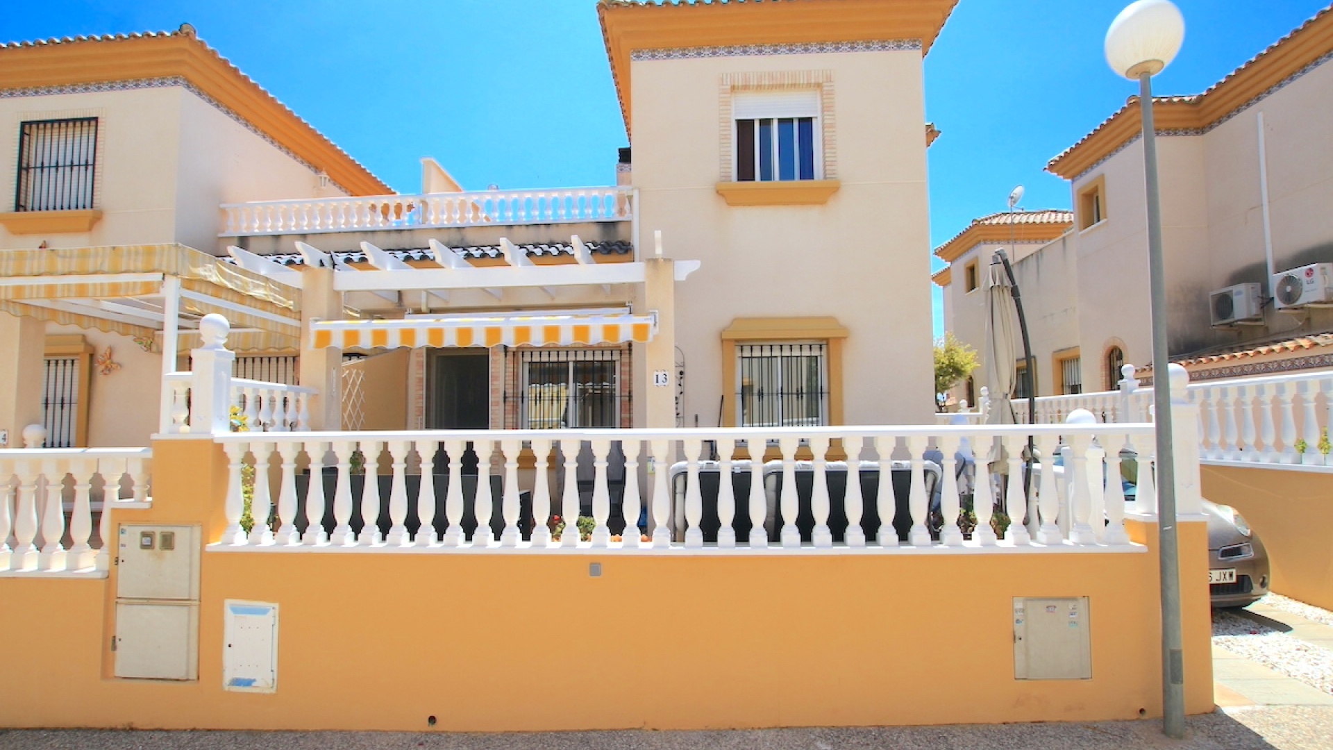 Återförsäljning - Villa - Villamartin