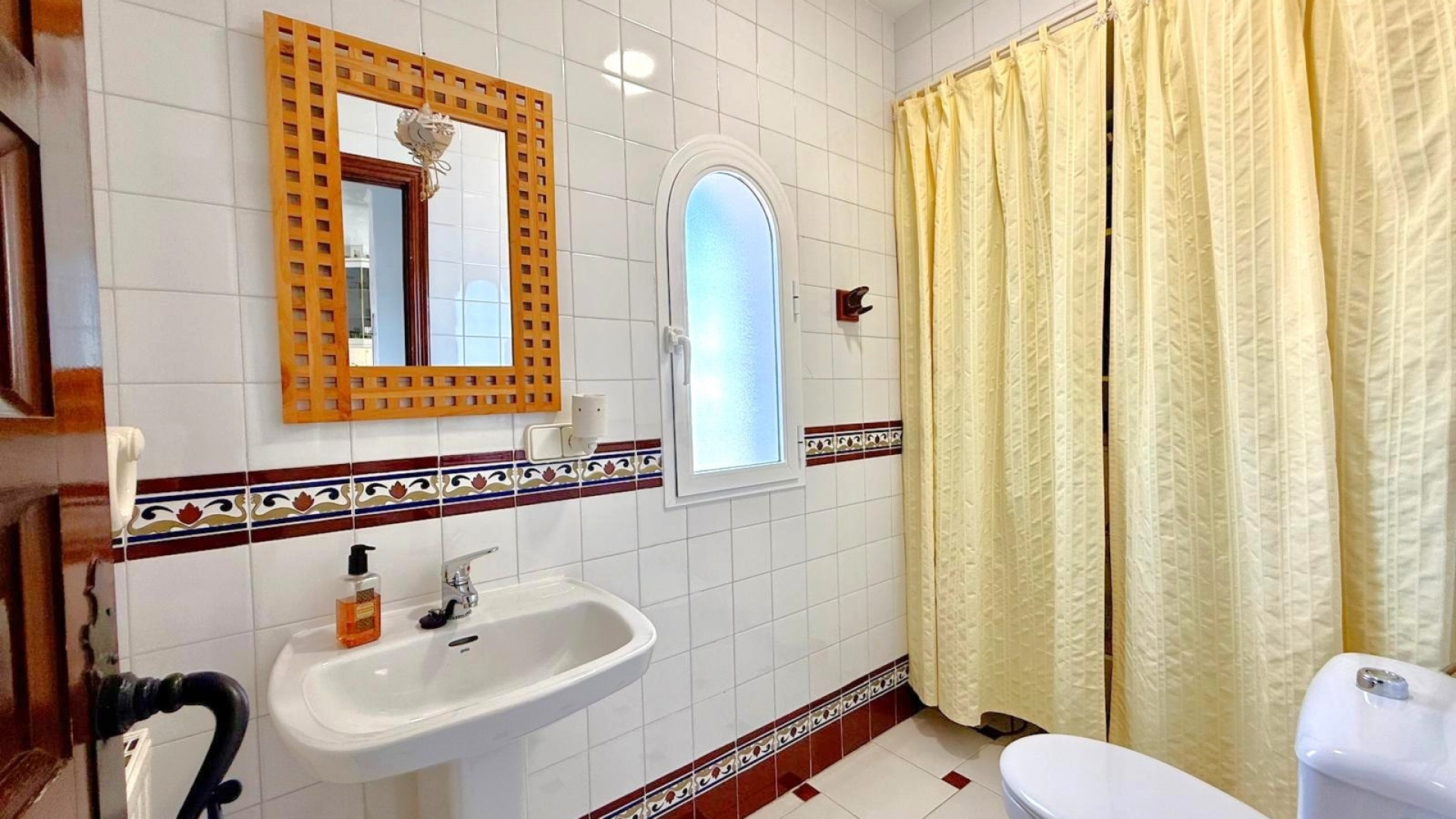 Återförsäljning - Villa - Villamartin