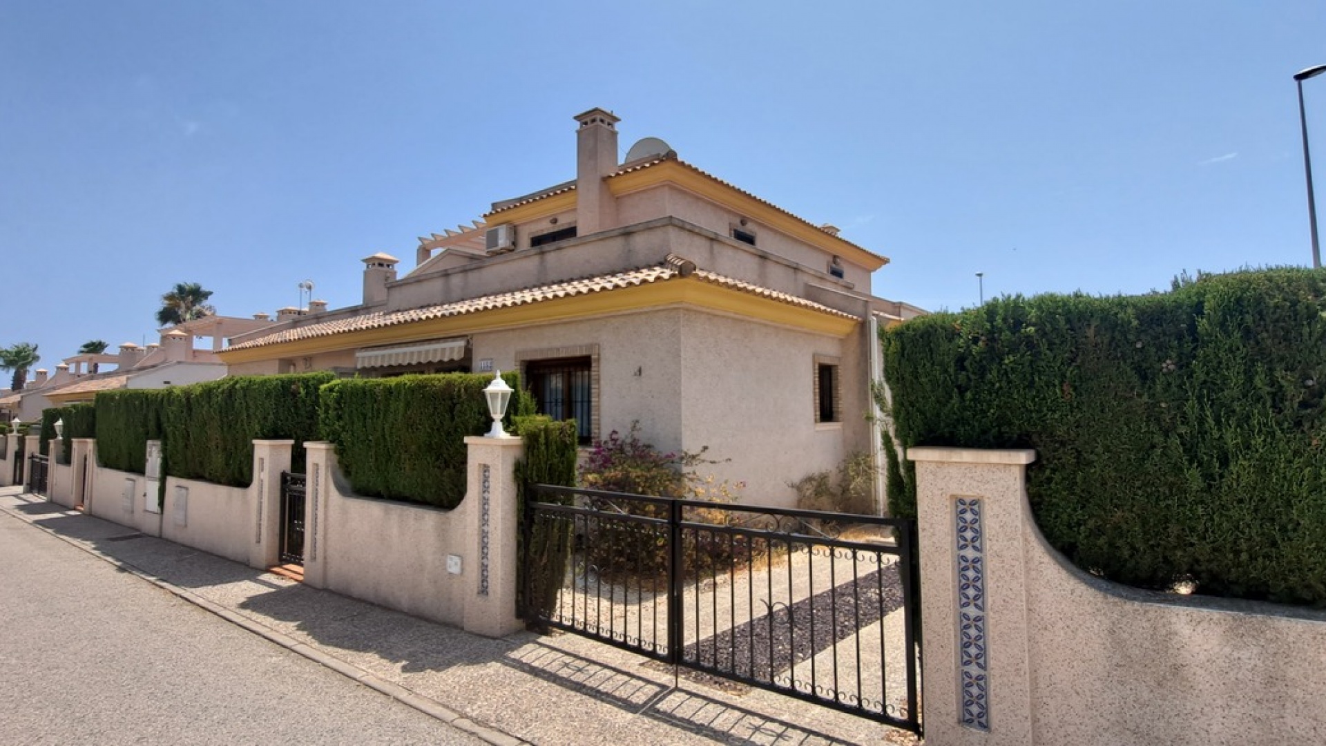 Återförsäljning - Villa - Villamartin