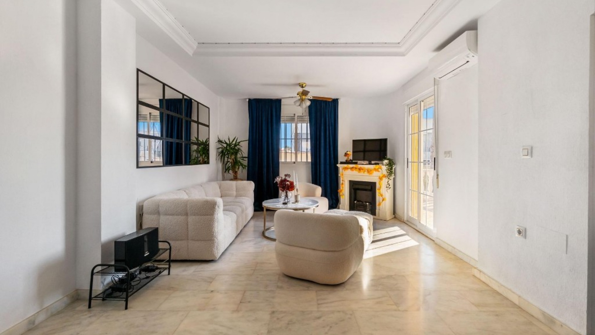 Återförsäljning - Villa - Villamartin