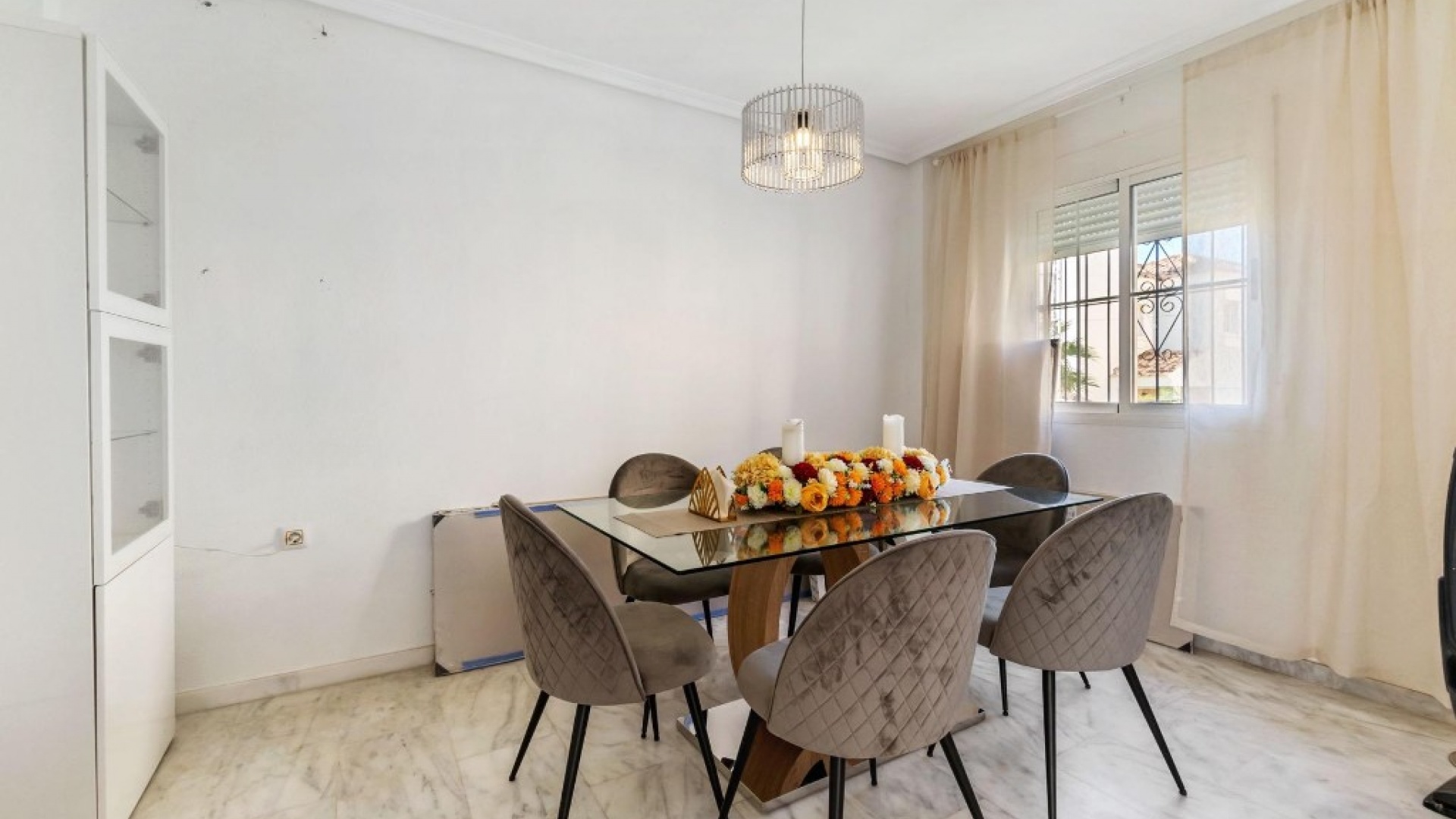 Återförsäljning - Villa - Villamartin