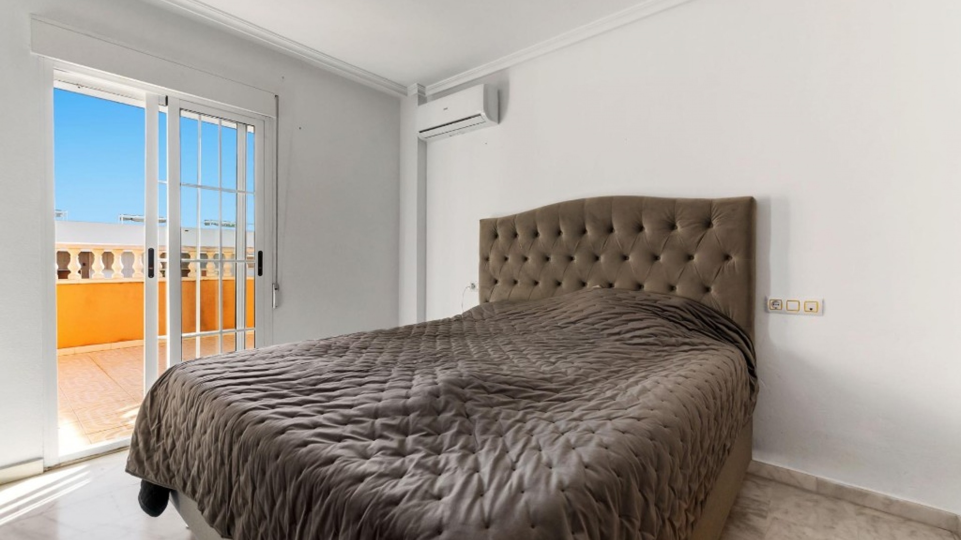 Återförsäljning - Villa - Villamartin