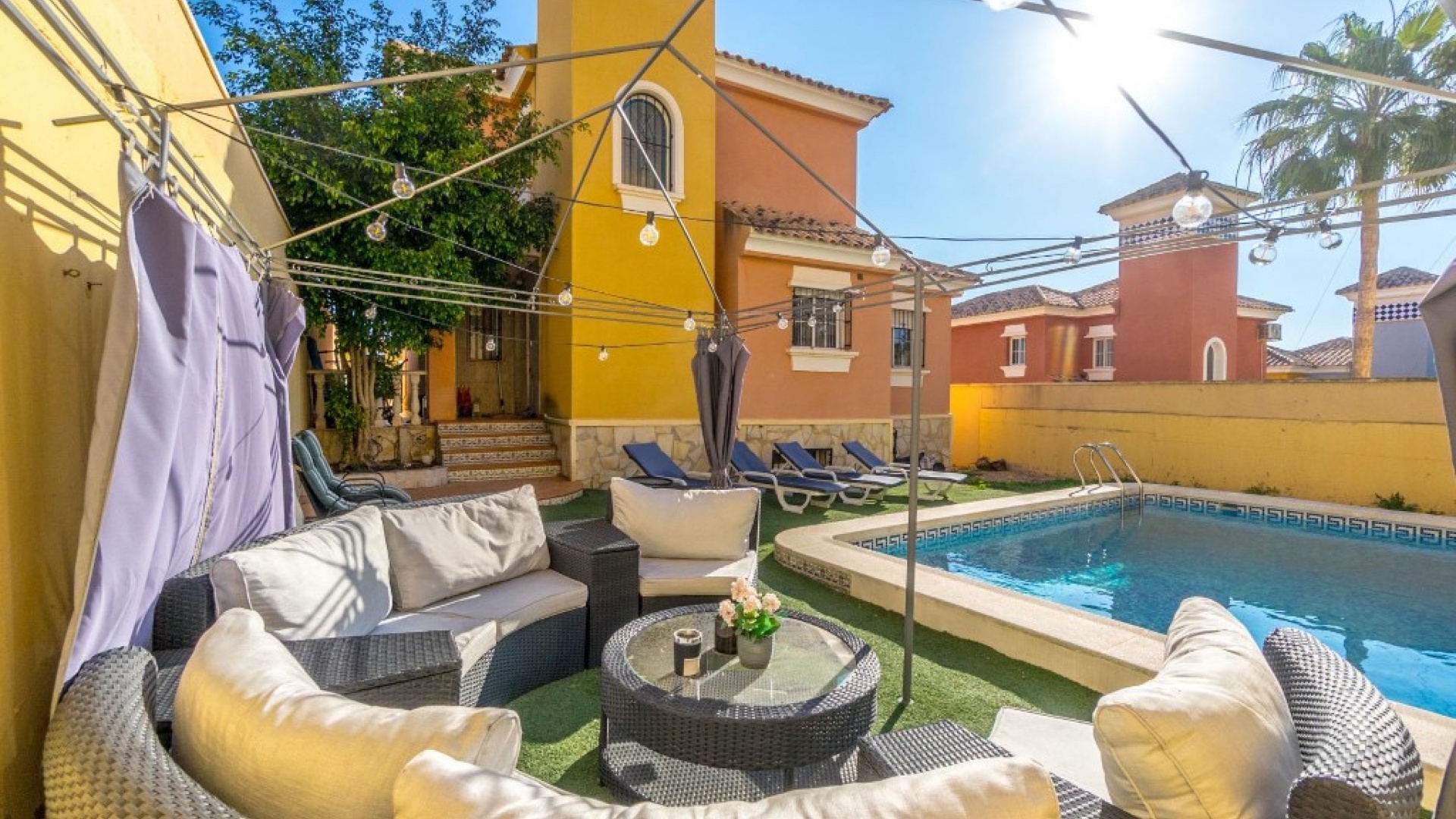 Återförsäljning - Villa - Villamartin