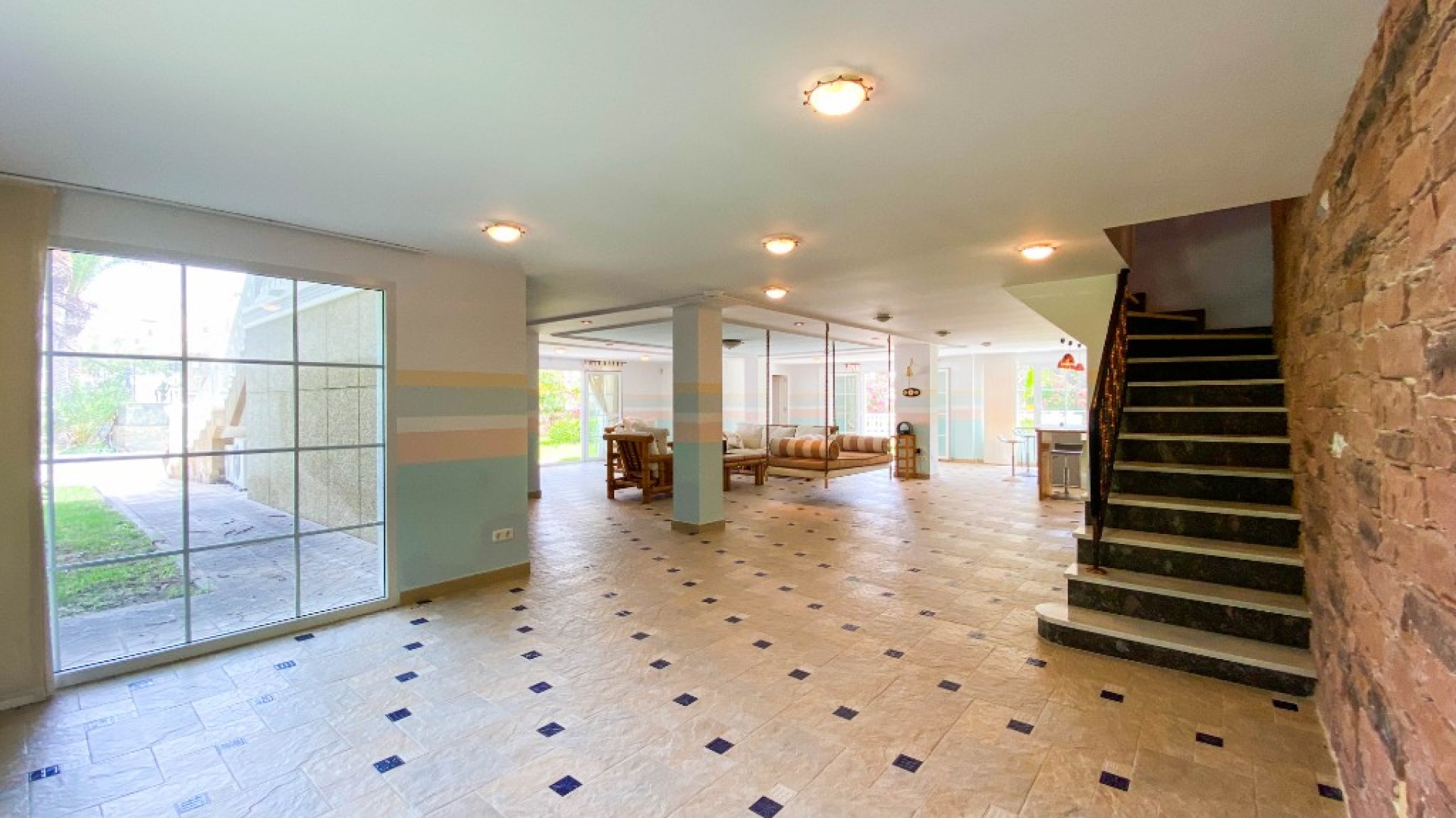 Återförsäljning - Villa - Villamartin