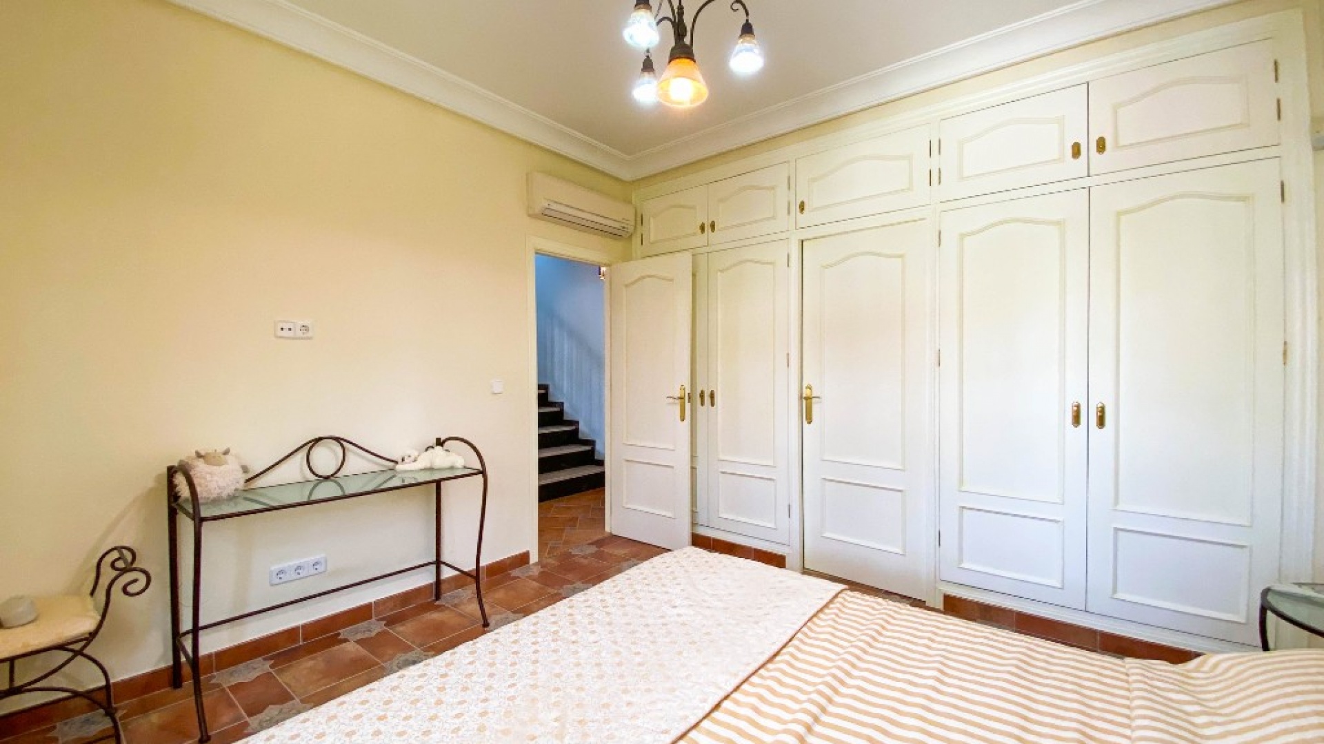 Återförsäljning - Villa - Villamartin