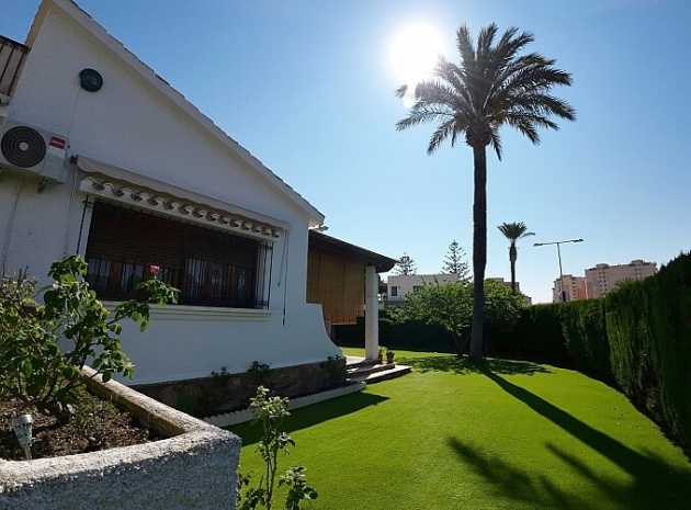 Bungalow - Återförsäljning - Campoamor - dehesa de campoamor