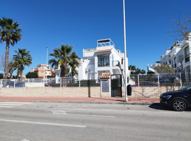 Bungalow - Resale - Torrevieja - Aguas Nuevas