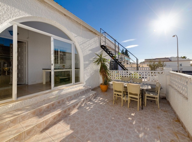 Bungalow - Resale - Torrevieja - ESMA-66496