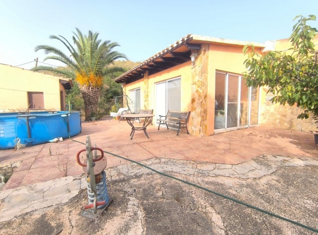 Country Property - Återförsäljning - Pinoso - Pinoso Centro