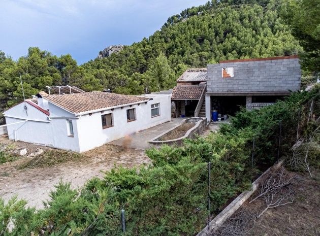 Country Property - Resale - Confrides - Confrides Centro