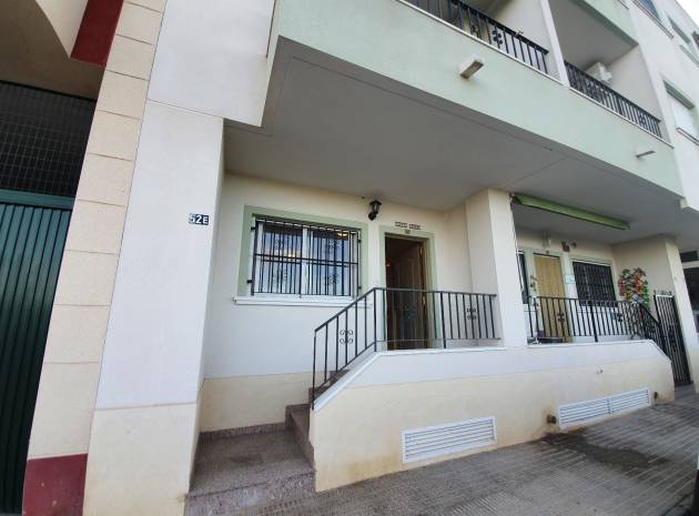 Lägenhet - Återförsäljning - Formentera del Segura - edificio picasso