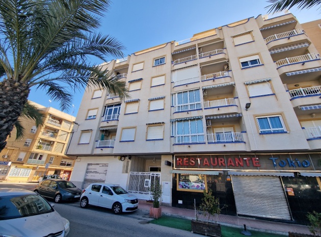 Lägenhet - Återförsäljning - Guardamar del Segura - Mercadona Area