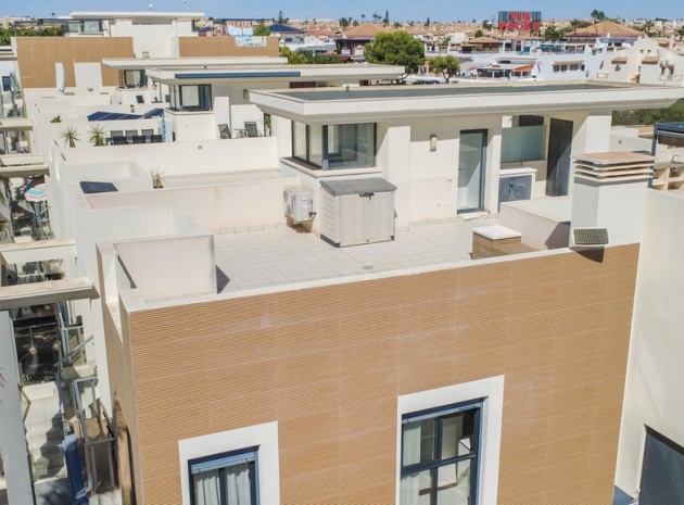 Lägenhet - Återförsäljning - Orihuela - La Zenia