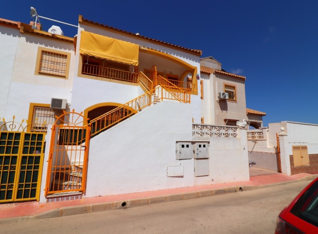 Lägenhet - Återförsäljning - Torrevieja - Altos del Limonar