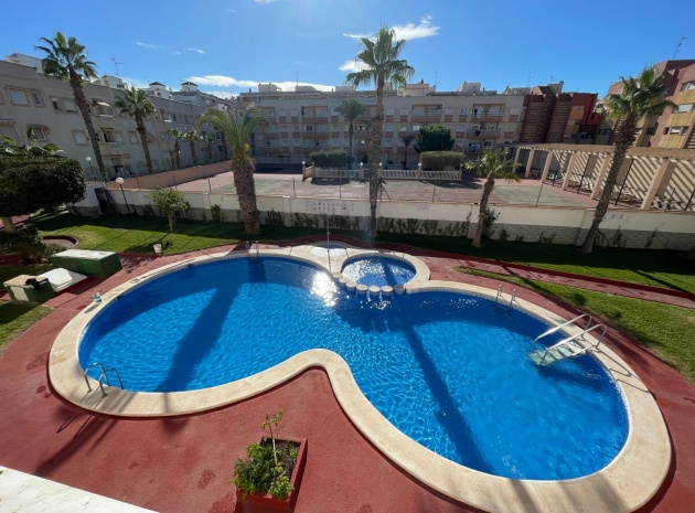 Lägenhet - Återförsäljning - Torrevieja - Beachside Torrevieja