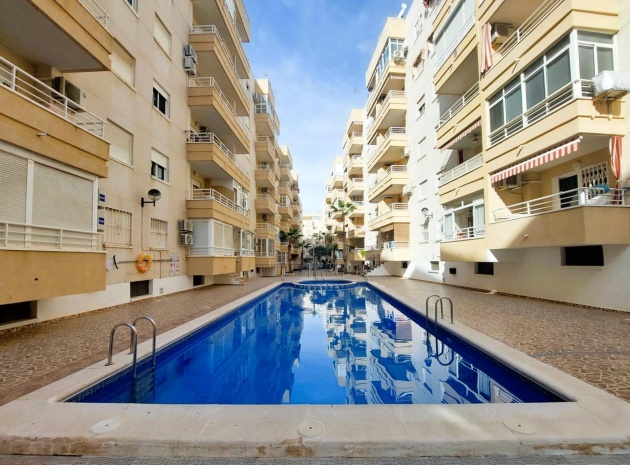 Lägenhet - Återförsäljning - Torrevieja - Centro
