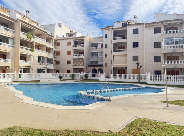 Lägenhet - Återförsäljning - Torrevieja - ESMA-70651
