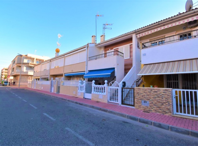 Lägenhet - Återförsäljning - Torrevieja - Playa Los Naufragos