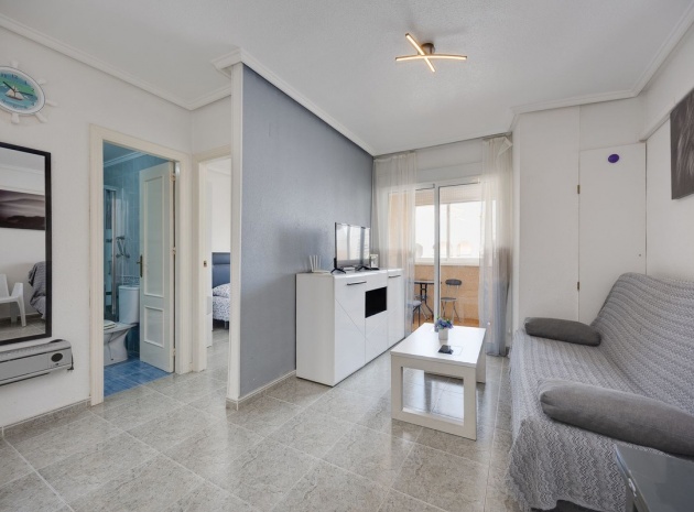 Lägenhet - Återförsäljning - Torrevieja - Torrevieja Centro