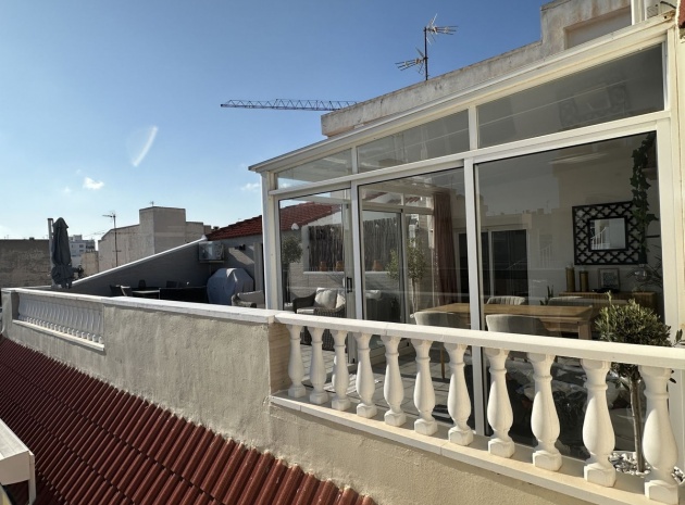 Lägenhet - Återförsäljning - Torrevieja - Torrevieja Centro