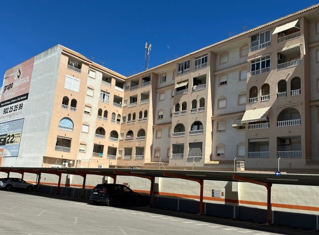 Lägenhet - Återförsäljning - Torrevieja - Torrevieja Centro